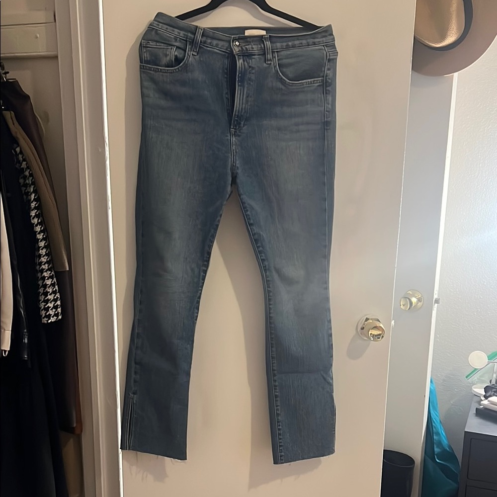 Favorite Daughter Straight Leg Jeans in Faded Blue